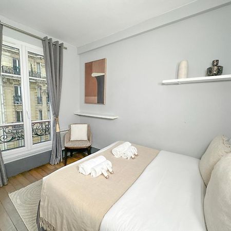 Stunning Apartment Near Eiffel Tower Paris Exterior foto
