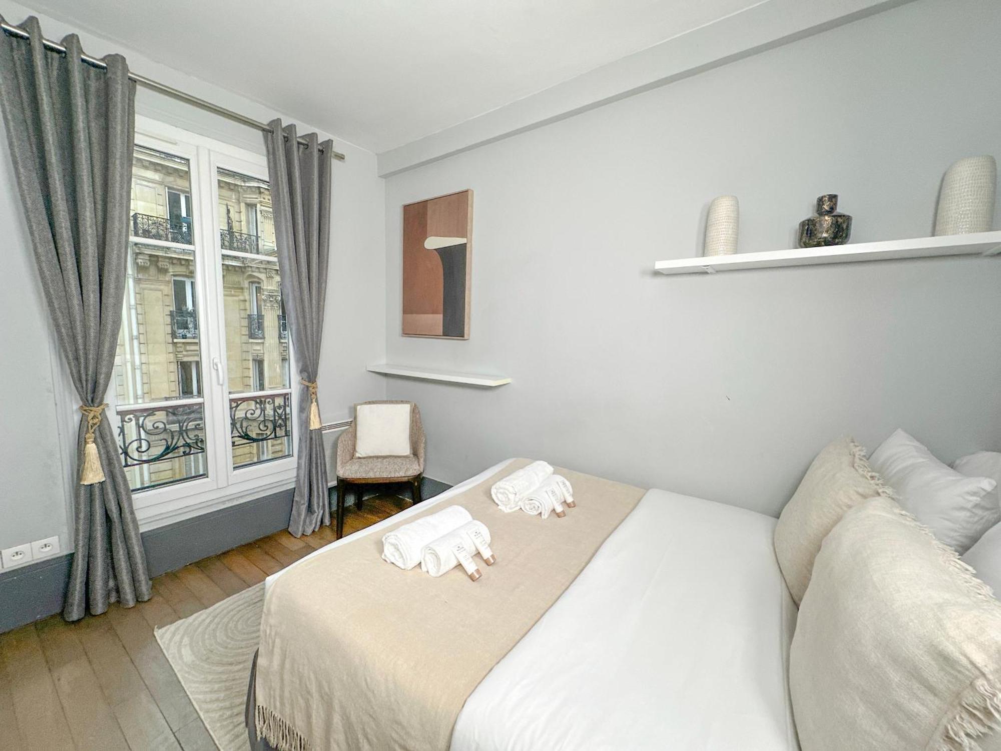Stunning Apartment Near Eiffel Tower Paris Exterior foto